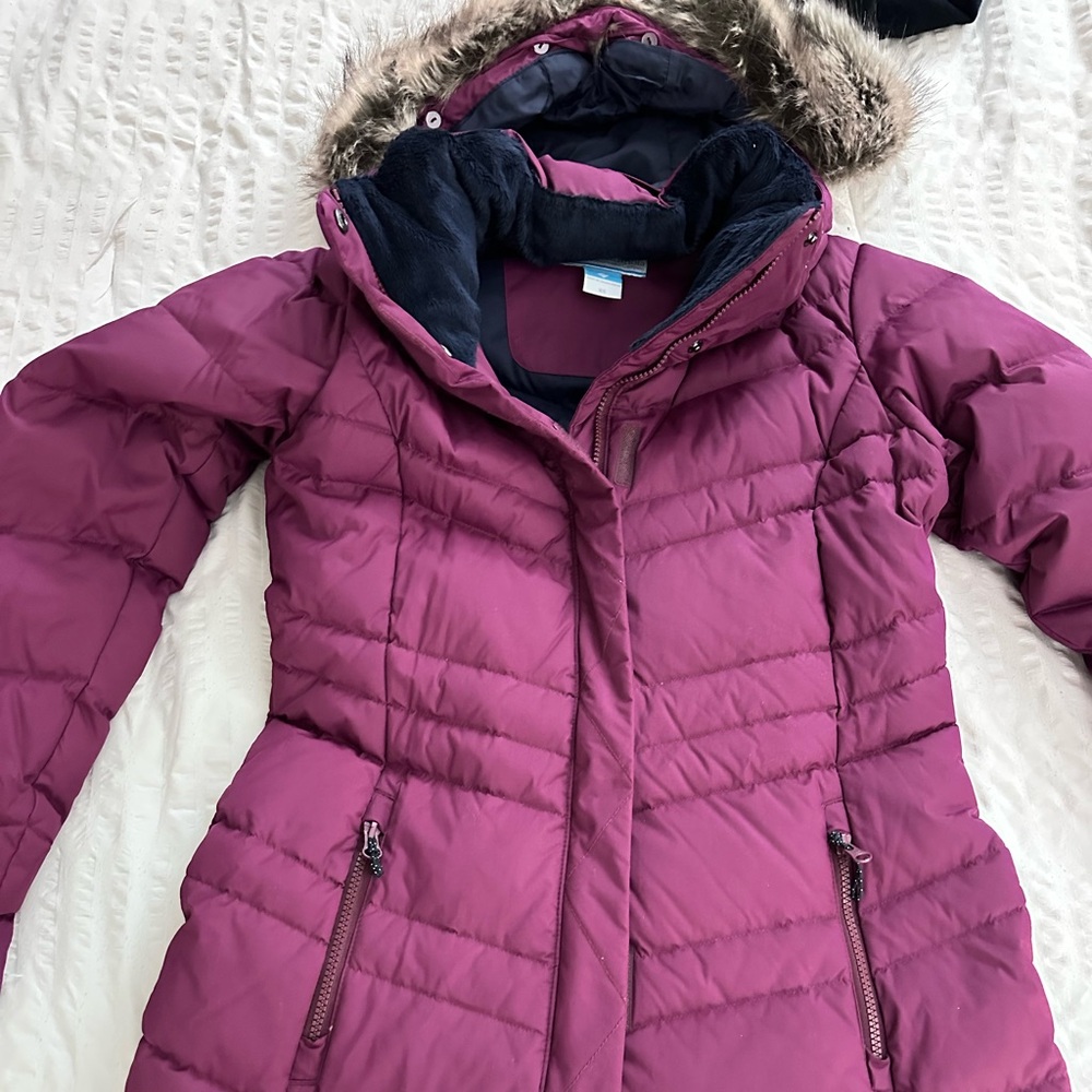 Columbia Burgundy Hooded Jacket with Faux Fur